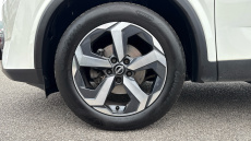 Nissan Qashqai 1.3 DiG-T MH 158 N-Connecta 5dr Xtronic Petrol Hatchback